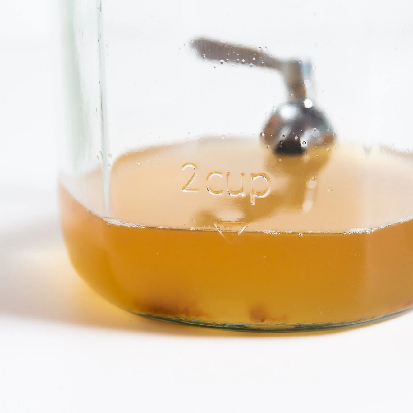 Kombucha Jar with Valve - Image 9